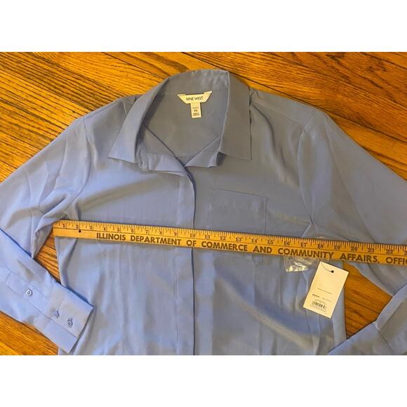 NWT Nine West Soft Blue Button Blouse Shirt Women’s SP - Picture 5 of 8